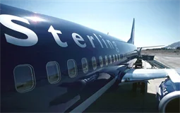 WAR : Sterling Airlines 737-300