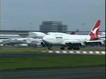 WAR : Austrian 777-200