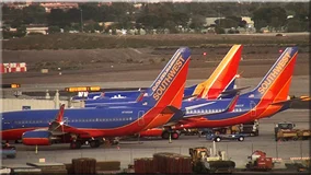 Just Planes Downloads - WORLD AIRPORT : Ft Lauderdale & Phoenix