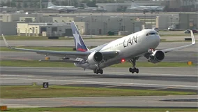 Just Planes Downloads - WORLD AIRPORT : Miami 2015-16 Part 1 (DVD)