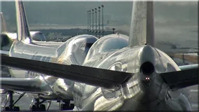 WORLD AIRPORT : Anchorage 2015 (DVD)