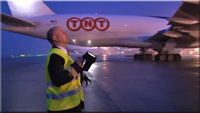TNT Airways 777-200LRF (DVD)