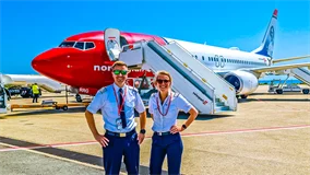Just Planes Downloads - Norwegian 737-800 