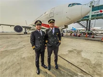 Biman 737-800 & 777-300ER