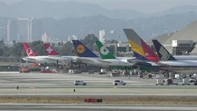 WORLD AIRPORT : Los Angeles 2018