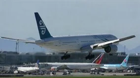 WORLD AIRPORT : Vancouver 2019