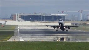 Just Planes Downloads - WORLD AIRPORT : Toronto 2019 (DVD)